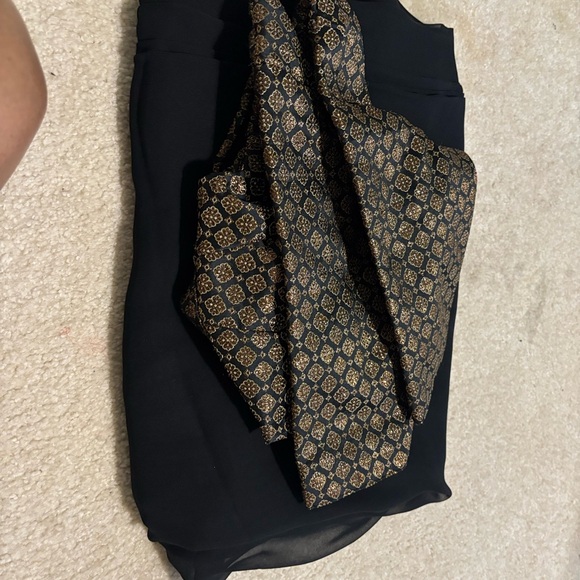 New beautiful Georgette  saree with matching designer blouse 36 inc bust - Picture 11 of 11